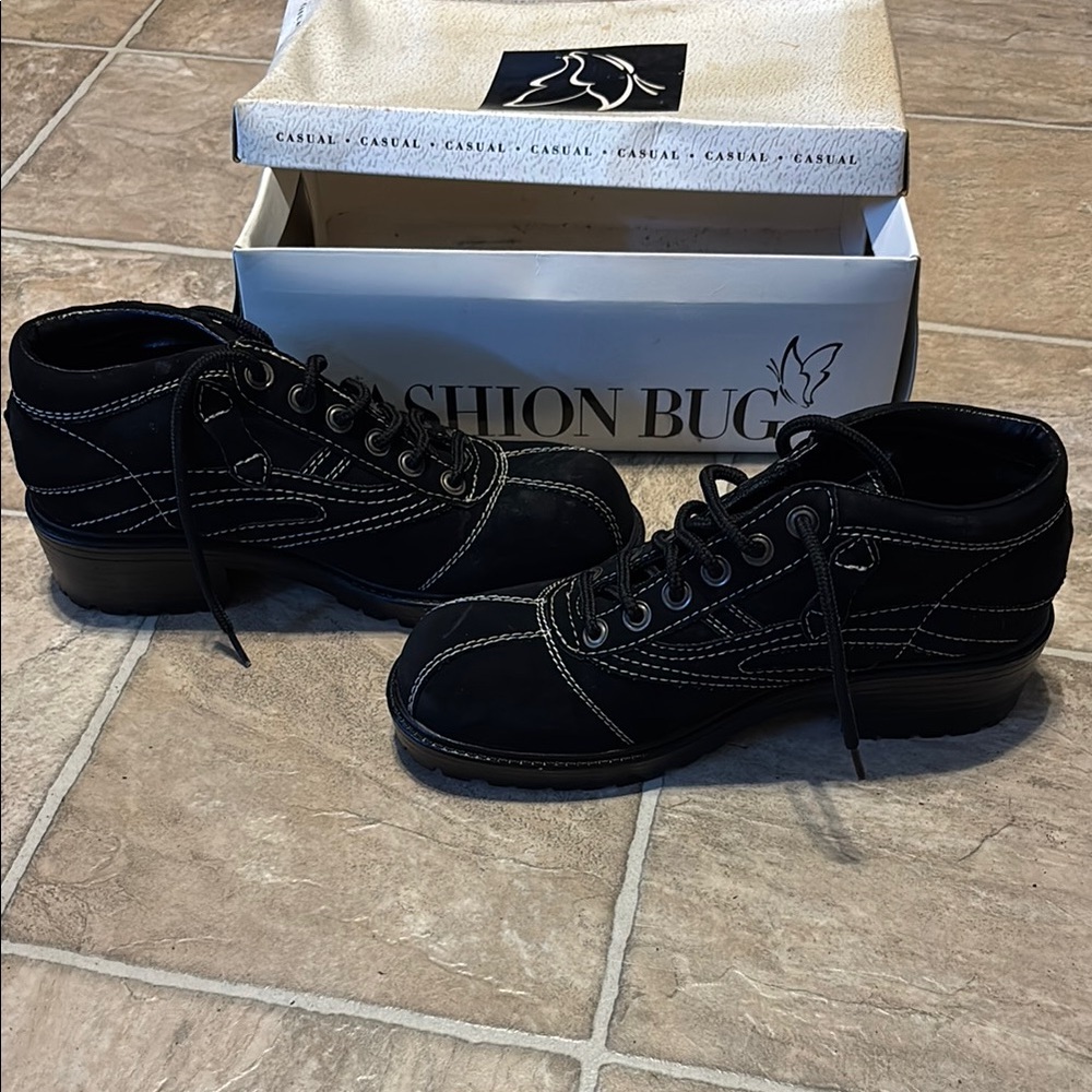 Fashion Bug Black Boots Classic Design